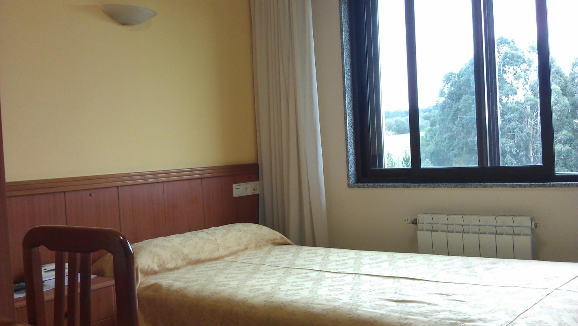 Hostal Restaurante O'Cadaval Frades 部屋 写真